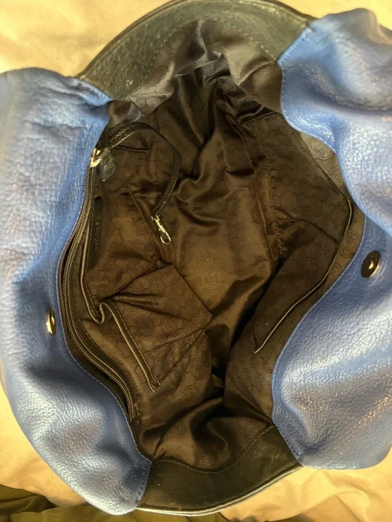 Michael Kors Tippi Large Leather Satchel in Black and Sapphire Zip Tote Bag - Picture 5 of 10